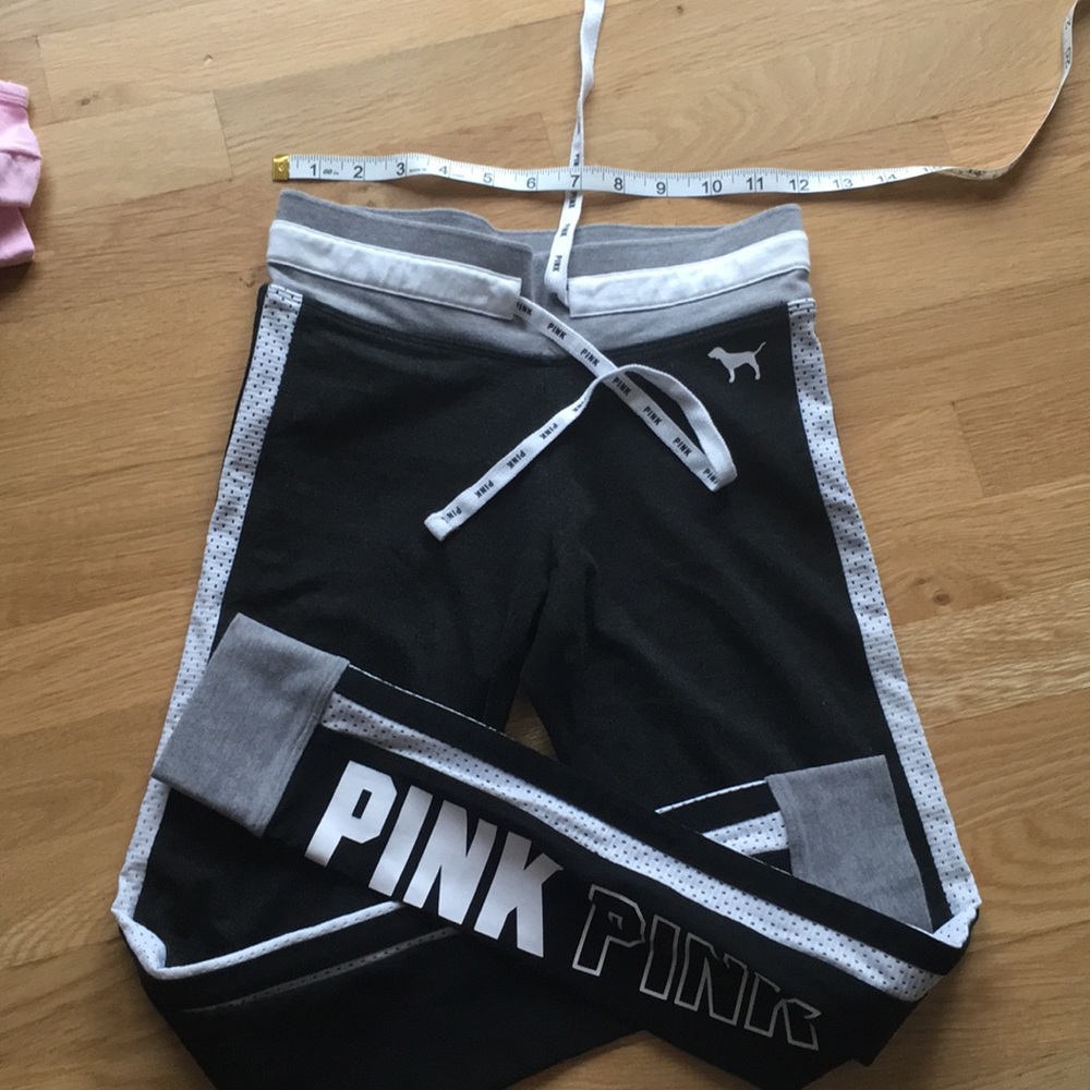 Pink yoga skinny xsmall NWOT